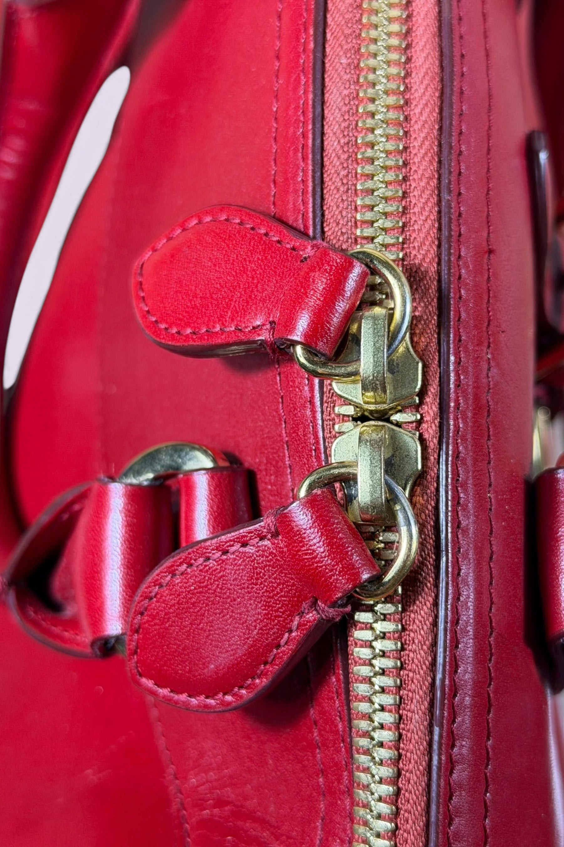 Ralph Lauren Red Leather Stirrup Bag | American Secondhand
