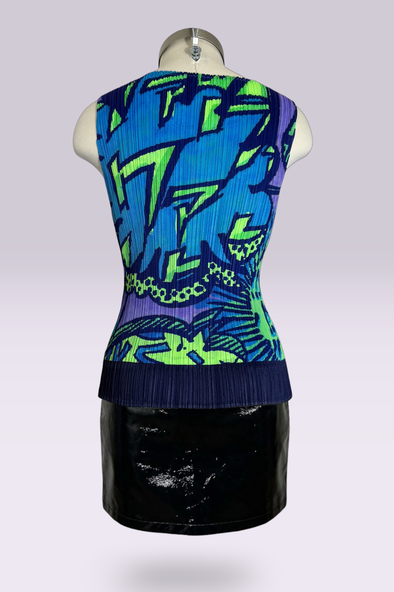 Pleats Please Issey Miyake Abstract Print Pleated Sleeveless Top | Japanese Secondhand