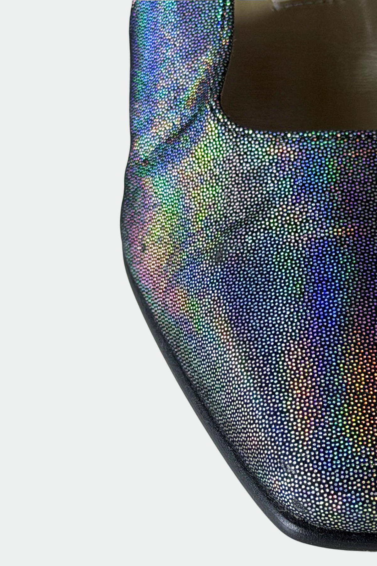 Coming soon: NINA RICCI IRIDESCENT SLINGBACK HEELS | French Secondhand