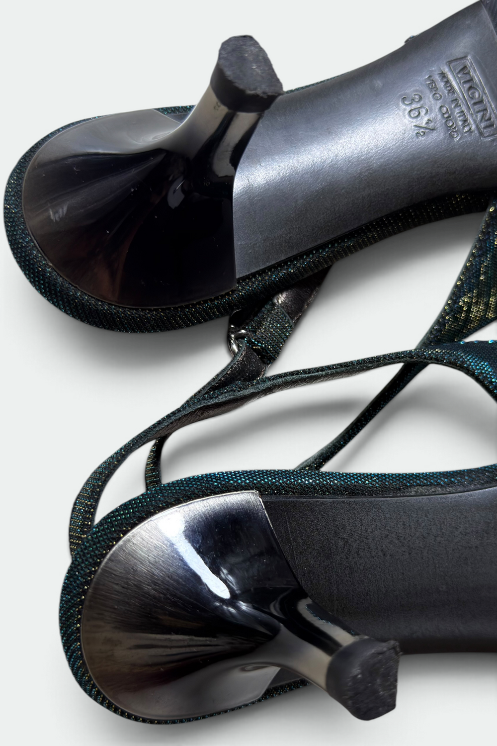 GIUSEPPE ZANOTTI DESIGN IRIDESCENT POINTED-TOE KITTEN HEELS | ITALIAN SECONDHAND