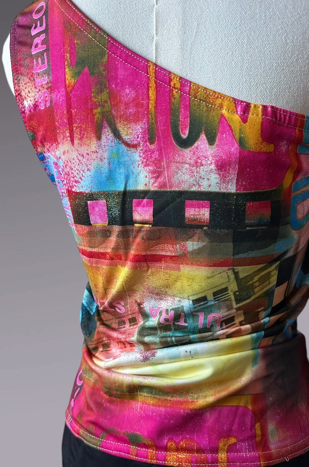 Y2K Asymmetrical Graphic Top | American Vintage
