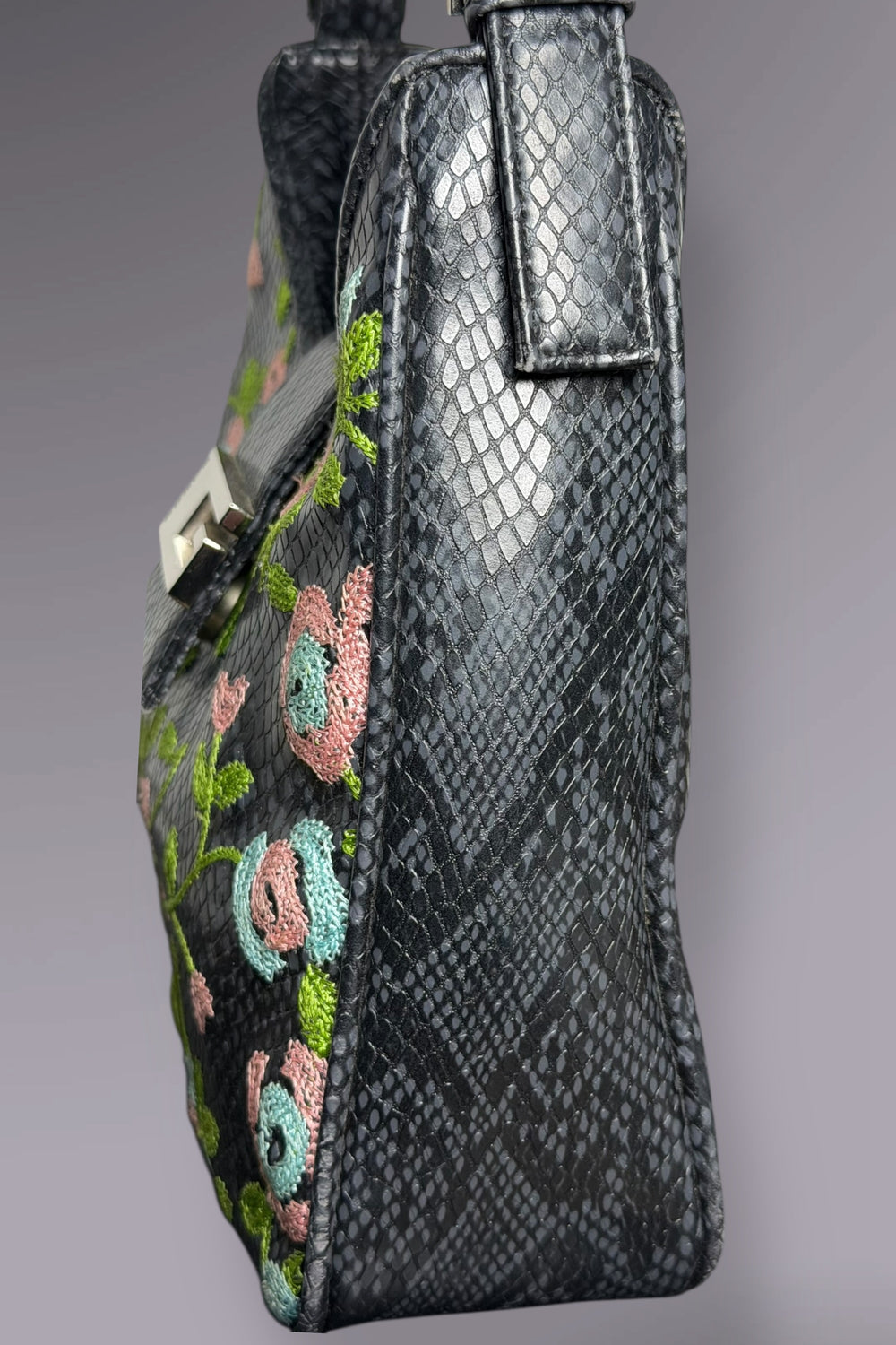 Guess Black Embroidered Python-Embossed Vegan Leather Bag | American Vintage