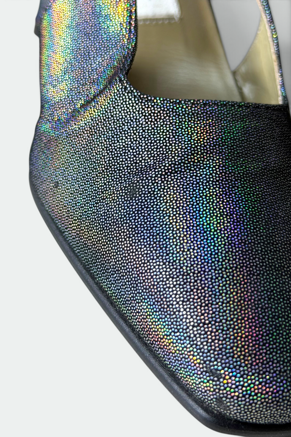 Coming soon: NINA RICCI IRIDESCENT SLINGBACK HEELS | French Secondhand