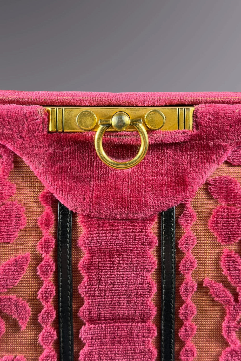Roberta di Camerino Pink Velvet Floral Frame Bag | Italian Vintage