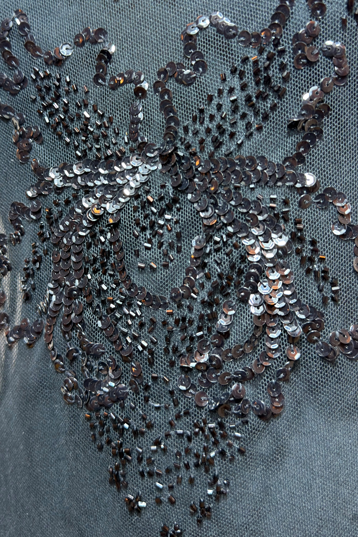 DKNY EMBELLISHED MESH LAYERED TOP | AMERICAN VINTAGE