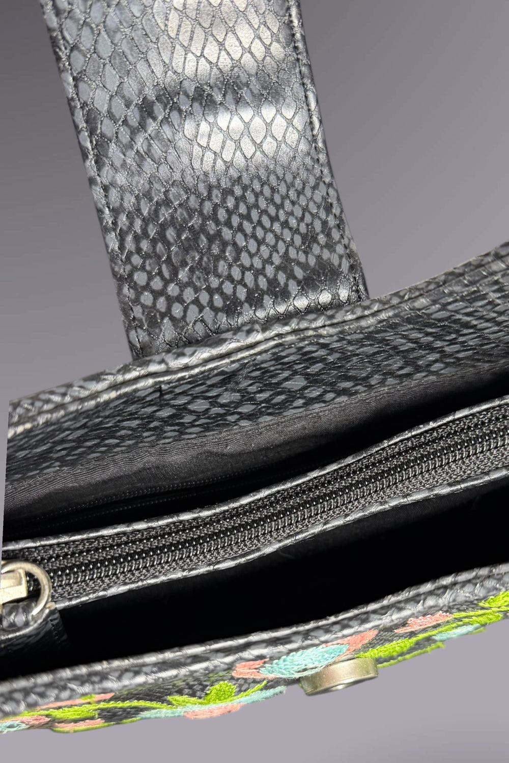 Guess Black Embroidered Python-Embossed Vegan Leather Bag | American Vintage