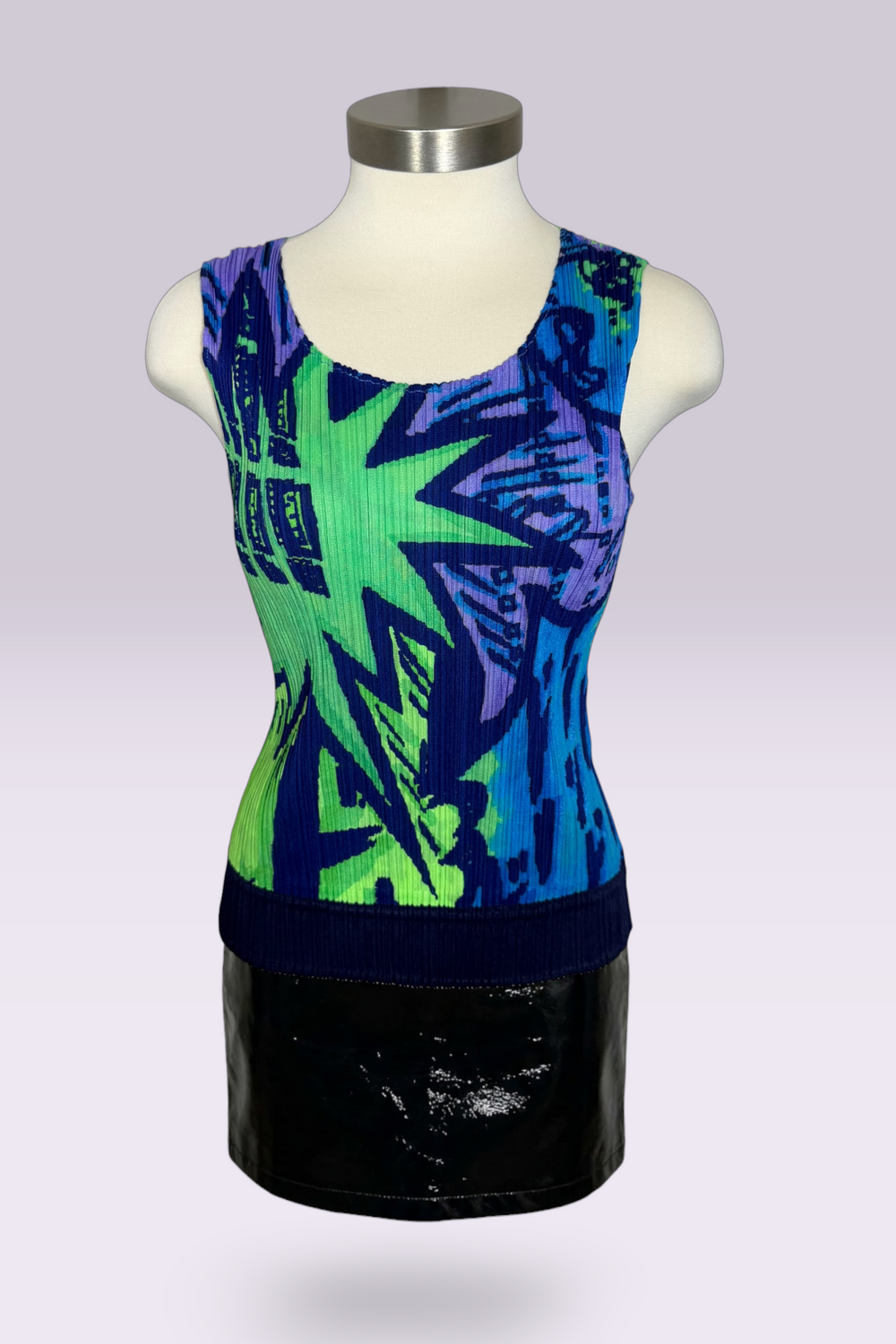 Pleats Please Issey Miyake Abstract Print Pleated Sleeveless Top | Japanese Secondhand
