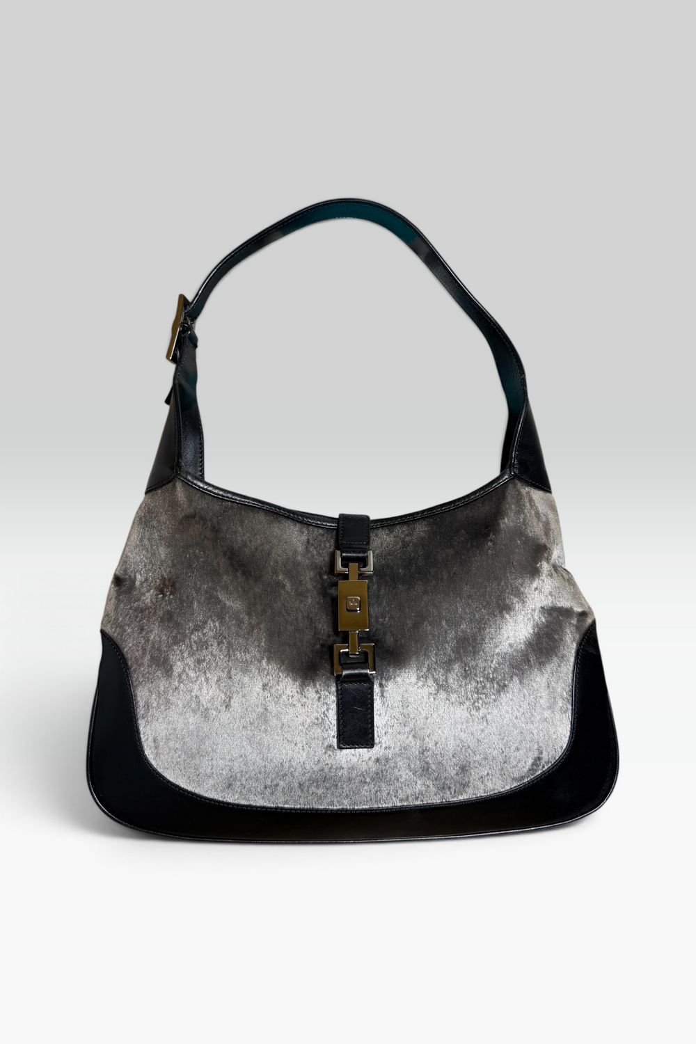 COMING SOON: GUCCI JACKIE TOM FORD-ERA VELVET BAG