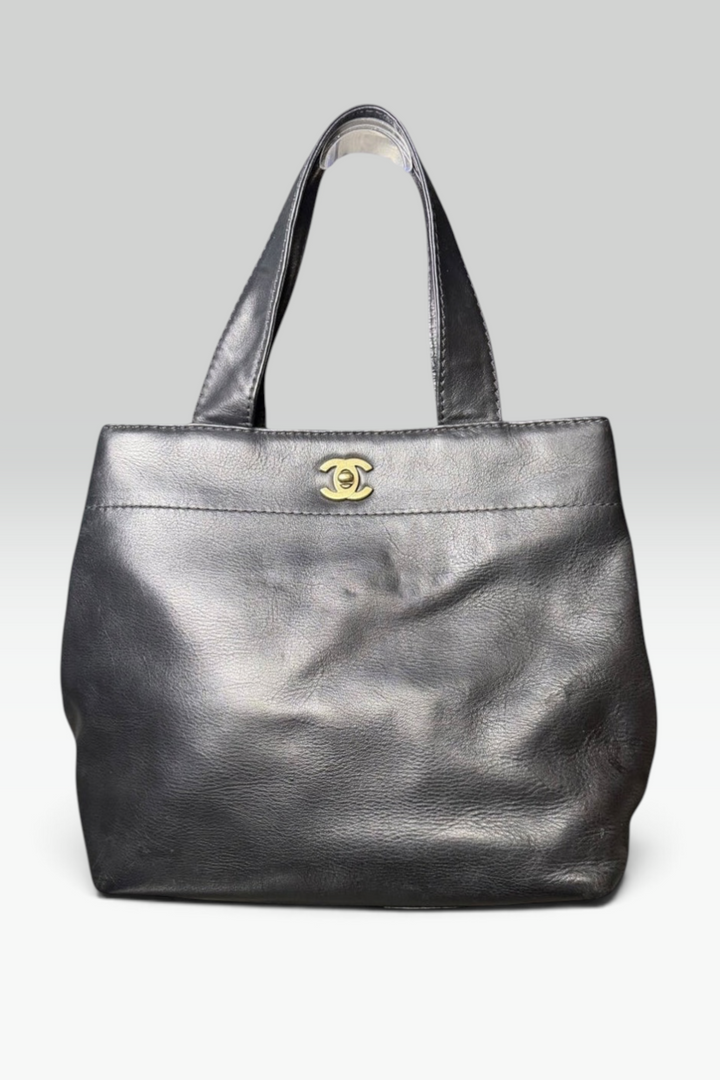 Chanel Early 2000s CC Turnlock Shoulder Bag | French Vintage