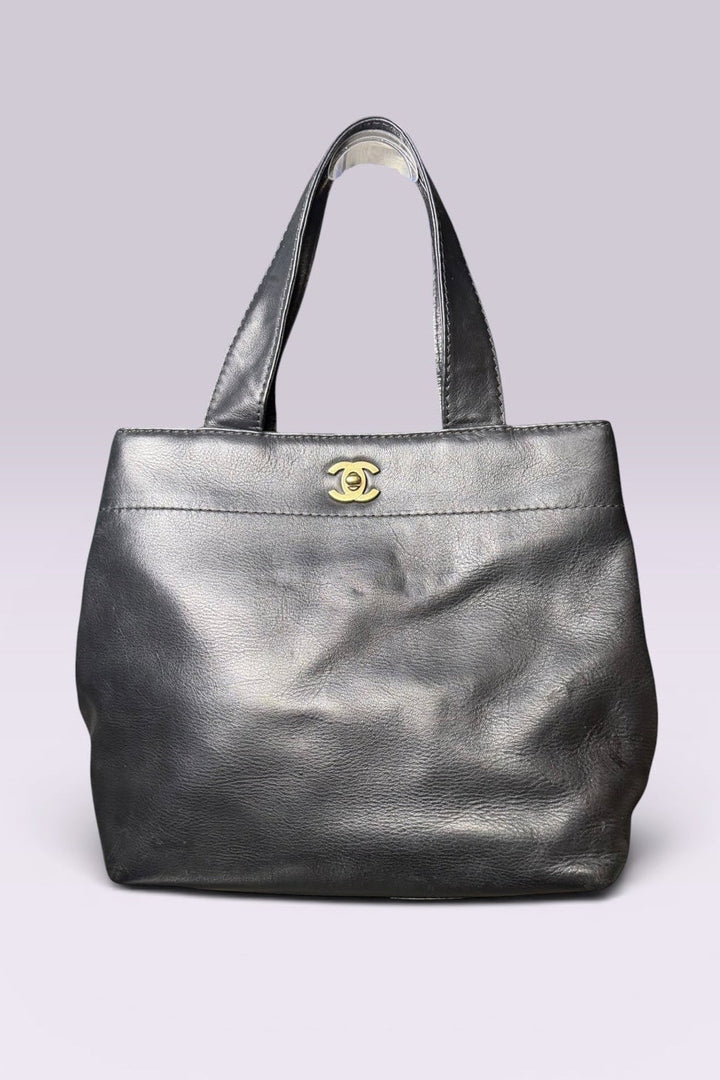 Chanel Early 2000s CC Turnlock Shoulder Bag | French Vintage