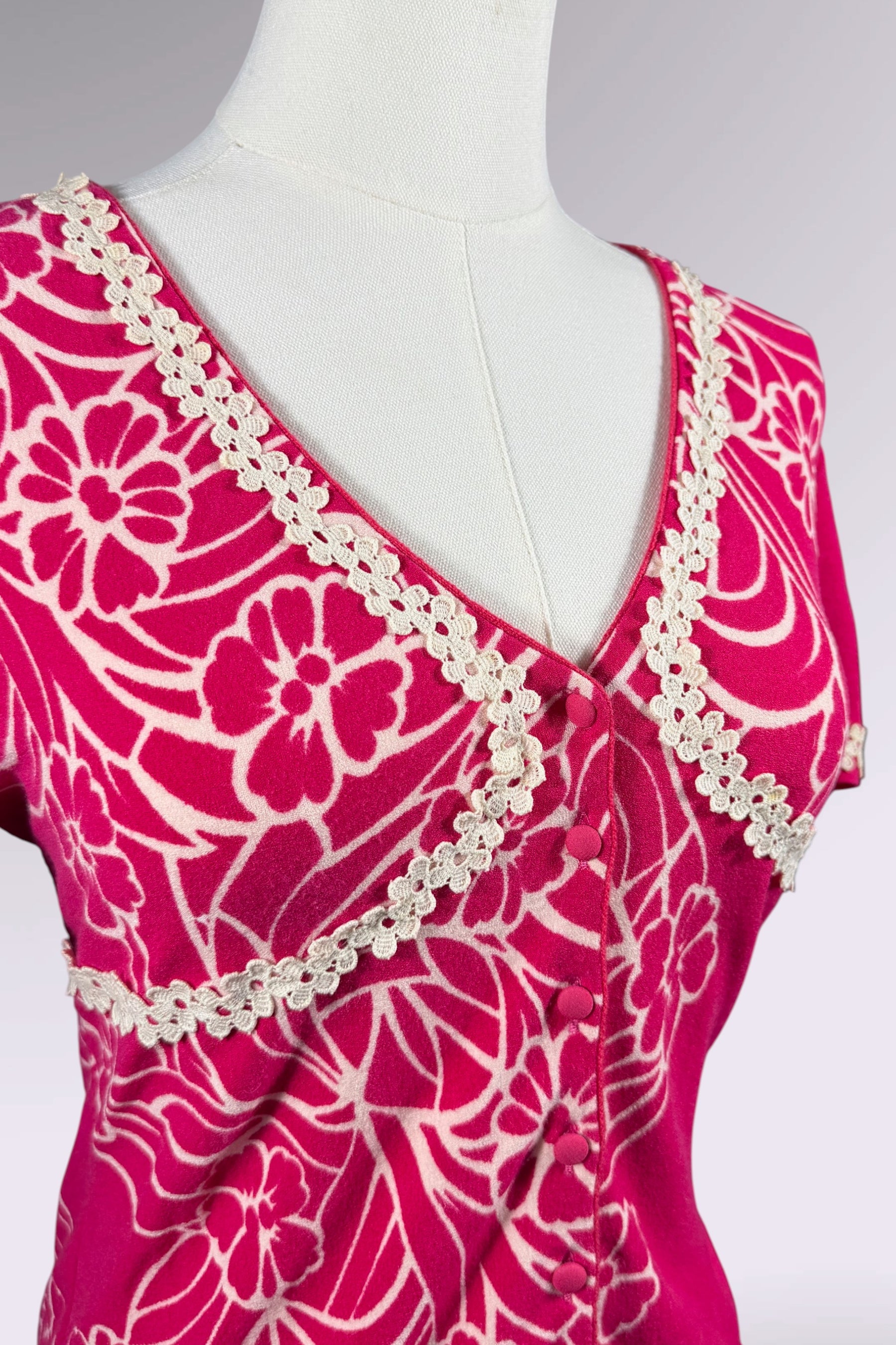 Blumarine Pink Floral Short Sleeve Cardigan | Italian Vintage